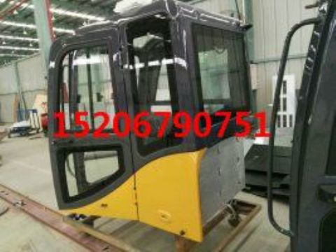 點擊查看詳細信息<br>標題：徐工XE60小挖駕駛室總成 含內(nèi)飾線束 閱讀次數(shù)：3625